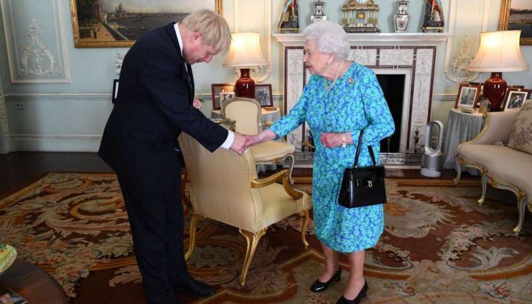 A Look Back At When The Queen Invited Boris Johnson To Become The Next UK Prime Minister
