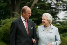 Another Chance To Look At The Time When The Queen Attended An Emotional Ceremony In Honour Of The Duke Of Edinburgh At Westminster Abbey & We Also Look Back At Prince Philip’s Funeral On 17th April 2021 Where The Queen Sat Alone Due To Strict Covid Rules…