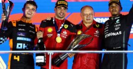 CARLOS SAINZ WINS THE SINGAPORE GRAND PRIX 2023  (ON THE PODIUM WITH LANDO NORRIS, LEWIS HAMILTON AND FRED VASSEUR)