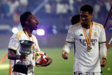 SPANISH SUPER CUP FINAL : REAL MADRID VS BARCELONA – 14/01/2024  (PHOTO – VINICIUS JUNIOR CELEBRATES WITH REAL MADRID)