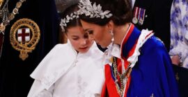 CATHERINE AND CHARLOTTE WEAR BEAUTIFUL TIARAS AT THE CORONATION