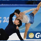 Another Chance To Be Transported Into A Land Of Beautiful Ice Dances…!  (Photo – Sui Wenjing & Han Cong)