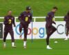 ENGLAND TRAIN AHEAD OF GREECE TIE