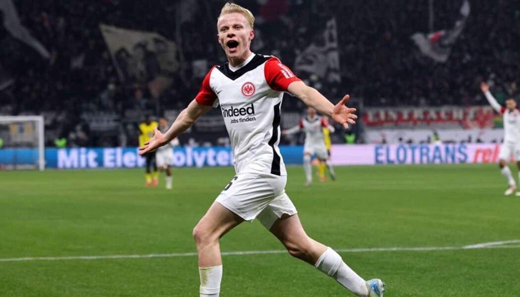 GERMAN BUNDESLIGA : FRIDAY – 17/01/2025  (PHOTO – OSCAR HOJLUND CELEBRATES)