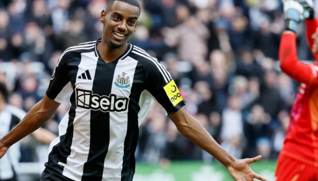 PREMIER LEAGUE : SUNDAY – 23/02/2025  (PHOTO – ALEXANDER ISAK CELEBRATES HIS BRACE)