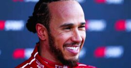 LEWIS HAMILTON WINS SPRINT RACE IN SHANGHAI