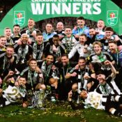 CARABAO CUP : LIVERPOOL VS NEWCASTLE UNITED – 16/03/2025  (PHOTO – NEWCASTLE CELEBRATE WINNING THE CARABAO CUP)