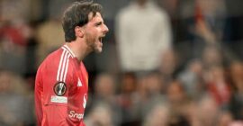 UEFA EUROPA LEAGUE SEMI-FINAL : MANCHESTER UNITED VS ATHLETIC BILBAO – 08/05/2025  (PHOTO – MASON MOUNT CELEBRATES)