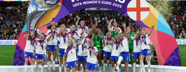 THE LIONESSES HAVE BEATEN SPAIN ON PENALTIES (3 – 1) IN BACK-TO-BACK TROPHIES IN THE EUROS!