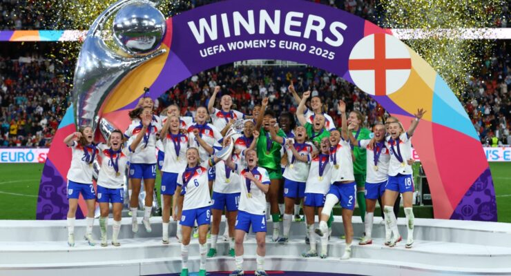 THE LIONESSES HAVE BEATEN SPAIN ON PENALTIES (3 – 1) IN BACK-TO-BACK TROPHIES IN THE EUROS!