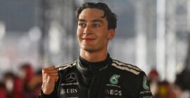 GEORGE RUSSELL WINS THE SINGAPORE GRAND PRIX 2025  (NOW INCLUDING MARTIN BRUNDLE’S SINGAPORE GP GRIDWALK..)