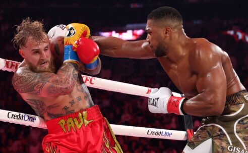 ANTHONY JOSHUA X JAKE PAUL BOXING MATCH – 19/12/2025  (PHOTO – ANTHONY JOSHUA DELIVERS “THE KNOCKOUT PUNCH”)