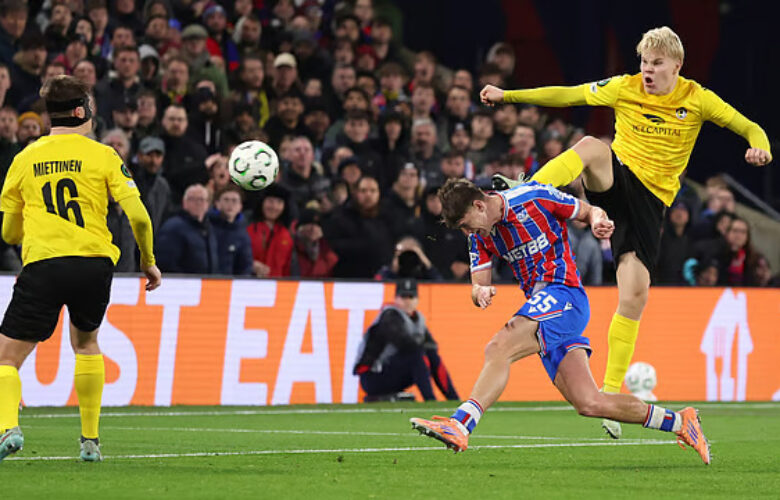 UEFA CONFERENCE LEAGUE : CRYSTAL PALACE VS KUPS KUOPIO – 18/12/3035 (PHOTO – JUSTIN DEVENNEY SCORES FOR CRYSTAL PALACE)