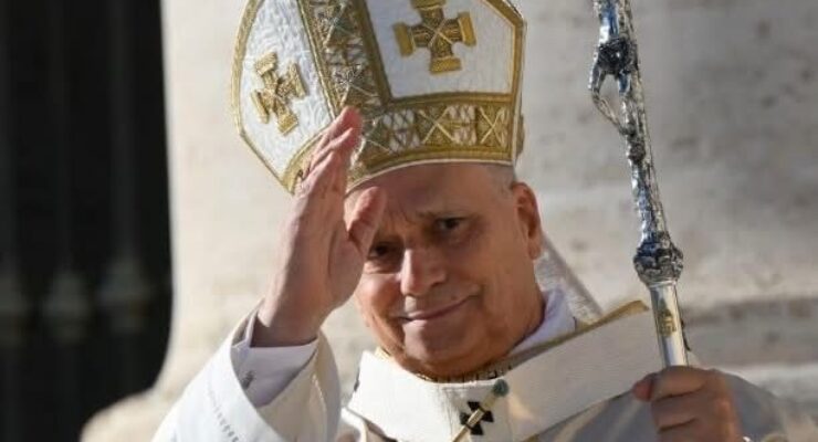 POPE LEO IS INCLUDED IN THE RANKING OF “BEST DRESSED PEOPLE OF 2025!”