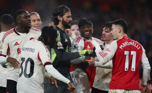 PREMIER LEAGUE :  ARSENAL VS LIVERPOOL – 08/01/2026  (PHOTO – THINGS GOT A LITTLE FEISTY AT THE END OF THE MATCH!)