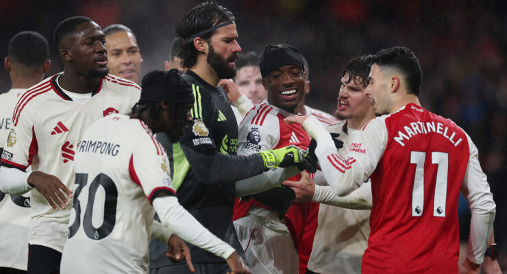 PREMIER LEAGUE :  ARSENAL VS LIVERPOOL – 08/01/2026  (PHOTO – THINGS GOT A LITTLE FEISTY AT THE END OF THE MATCH!)