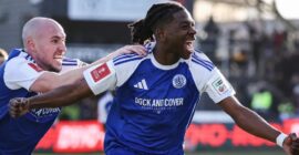 FA CUP :  MACCLESFIELD VS CRYSTAL PALACE – 10/01/2026 (PHOTO ISAAC BUCKLEY-RICKETTS CELEBRATES)