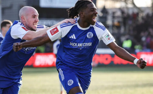 FA CUP :  MACCLESFIELD VS CRYSTAL PALACE – 10/01/2026 (PHOTO ISAAC BUCKLEY-RICKETTS CELEBRATES)