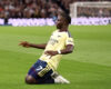 PREMIER LEAGUE : ASTON VILLA VS ARSENAL – 31/08/2026  (PHOTO – BUKAYO SAKA CELEBRATES)