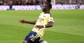 PREMIER LEAGUE : ASTON VILLA VS ARSENAL – 31/08/2026  (PHOTO – BUKAYO SAKA CELEBRATES)