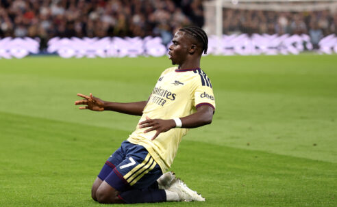PREMIER LEAGUE : ASTON VILLA VS ARSENAL – 31/08/2026  (PHOTO – BUKAYO SAKA CELEBRATES)