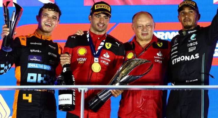 CARLOS SAINZ WINS THE SINGAPORE GRAND PRIX 2023  (ON THE PODIUM WITH LANDO NORRIS, LEWIS HAMILTON AND FRED VASSEUR)