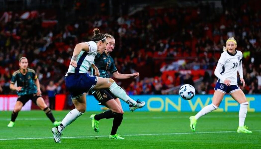 WOMEN’S INTERNATIONAL FRIENDLY : ENGLAND VS GERMANY – 25/10/2024  (PHOTO – LUCY BRONZE SCORES)