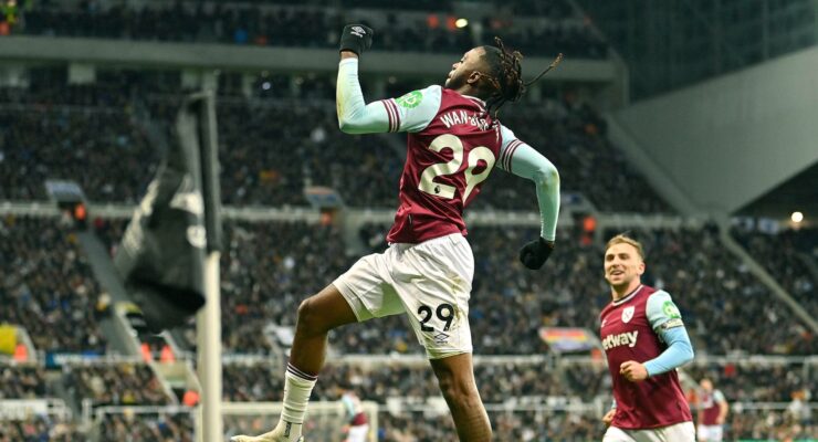 PREMIER LEAGUE : MONDAY – 25/11/2024  (PHOTO – WAN-BISSAKA CELEBRATES)