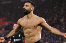 PREMIER LEAGUE : SUNDAY – 24/11/2024  (PHOTO – MO SALAH CELEBRATES SCORING A BRACE BY SHOWING OFF HIS CHISELLED ABS!)