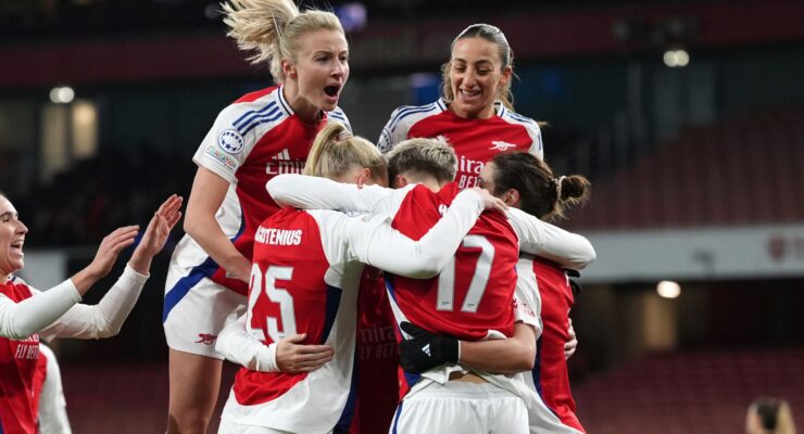 UEFA WOMEN’S CHAMPIONS LEAGUE : THURSDAY – 21/11/2024  (PHOTO – ARSENAL LADIES CELEBRATE)