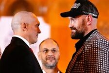 WATCH TALKSPORT ANALYSE HOW THE TYSON FURY VS OLEKSANDR USYK FIGHT COULD PAN OUT THIS SATURDAY!