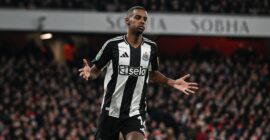 CARABAO CUP SEMI-FINAL : TUESDAY – 07/01/2025  (PHOTO – ALEXANDER ISAK CELEBRATES)