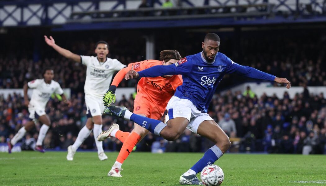 FA CUP THIRD ROUND : THURSDAY – 09/01/2025  (PHOTO – BETO SCORES FOR EVERTON)