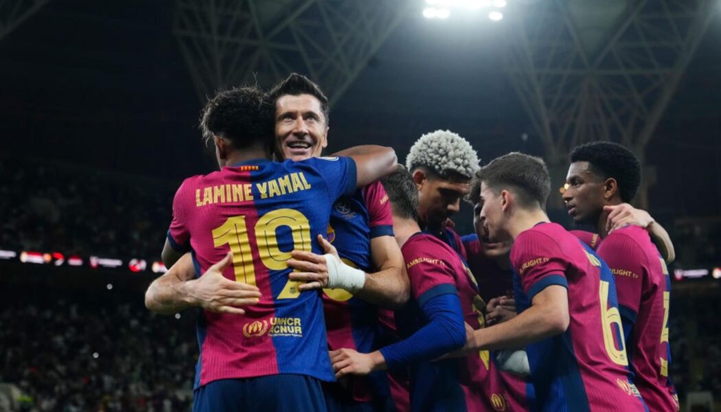 SPANISH SUPER CUP FINAL : SUNDAY – 12/01/2025  (PHOTO – LAMINE YAMAL AND BARCELONA CELEBRATE)