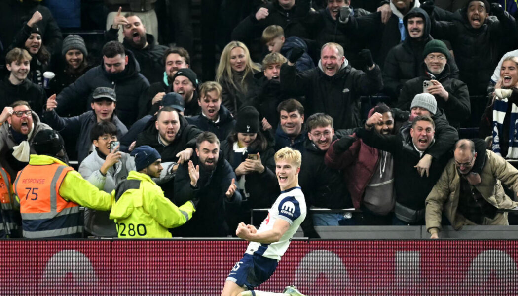 CARABAO CUP SEMI-FINAL : WEDNESDAY – 08/01/2025  (PHOTO – LUCAS BERGVALL CELEBRATES)