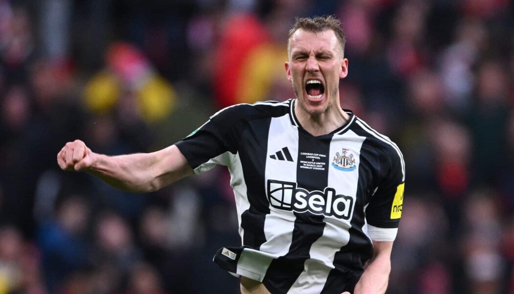 CARABAO CUP : LIVERPOOL VS NEWCASTLE UNITED – 16/03/2025  (PHOTO – DAN BURN CELEBRATES)