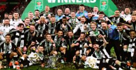 CARABAO CUP : LIVERPOOL VS NEWCASTLE UNITED – 16/03/2025  (PHOTO – NEWCASTLE CELEBRATE WINNING THE CARABAO CUP))