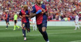 LA LIGA : BARCELONA VS REAL MADRID – 11/05/2025  (PHOTO – RAPHINHA CELEBRATES)