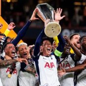 UEFA EUROPA LEAGUE FINAL : TOTTENHAM HOTSPUR VS MANCHESTER UNITED – 21/05/2025  (PHOTO – SON HEUNG-MIN LIFTS THE TROPHY)