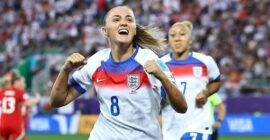 UEFA WOMEN’S EUROS – ENGLAND VS WALES – 13/07/2025  (PHOTO – GEORGIA STANWAY CELEBRATES)