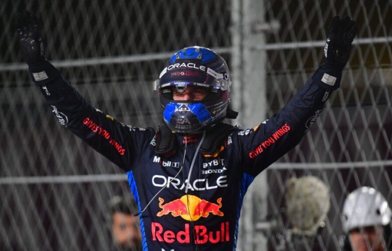 MAX VERSTAPPEN WINS FOURTH WORLD TITLE AT THE LAS VEGAS GRAND PRIX 2024 & GEORGE RUSSELL, LEWIS HAMILTON & CARLOS SAINZ COME 1ST, 2ND & 3RD IN THE RACE