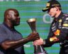 Highlights Of The U.S. Grand Prix 2021….!  (Photo – U.S. Basketball Player Shaquille O’Neal Presents Max With His Trophy)