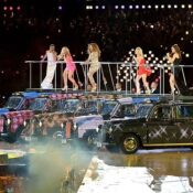 THE SPICE GIRLS SING AT THE LONDON 2012 OLYMPICS