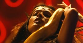 ANYONE WANT TO SEE ‘SANTANICO PANDEMONIUM’ (A.K.A. SALMA HAYEK) PERFORM HER SEXY SNAKE DANCE AGAIN?