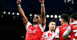 PREMIER LEAGUE : SUNDAY – 01/03/2026  (PHOTO – JURRIEN TIMBER CELEBRATES)