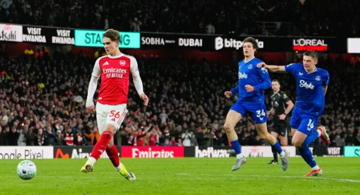 PREMIER LEAGUE : 14/03/2026  (PHOTO – MAX DOWMAN SCORES FOR ARSENAL)
