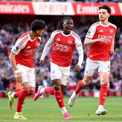 PREMIER LEAGUE : SATURDAY – 25/04/2026  (PHOTO – EBERECHI EZE CELEBRATES)