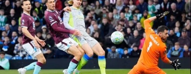 PREMIER LEAGUE :  BURNLEY VS MANCHESTER CITY – 22/04/2026  (PHOTO – ERLING HAALAND SCORES FOR MAN CITY)