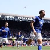 CHAMPIONSHIP : IPSWICH TOWN VS QUEENS PARK RANGERS – 02/05/2026  (PHOTO – KASEY MCATEER SCORED 3RD GOAL FOR IPSWICH TOWN)