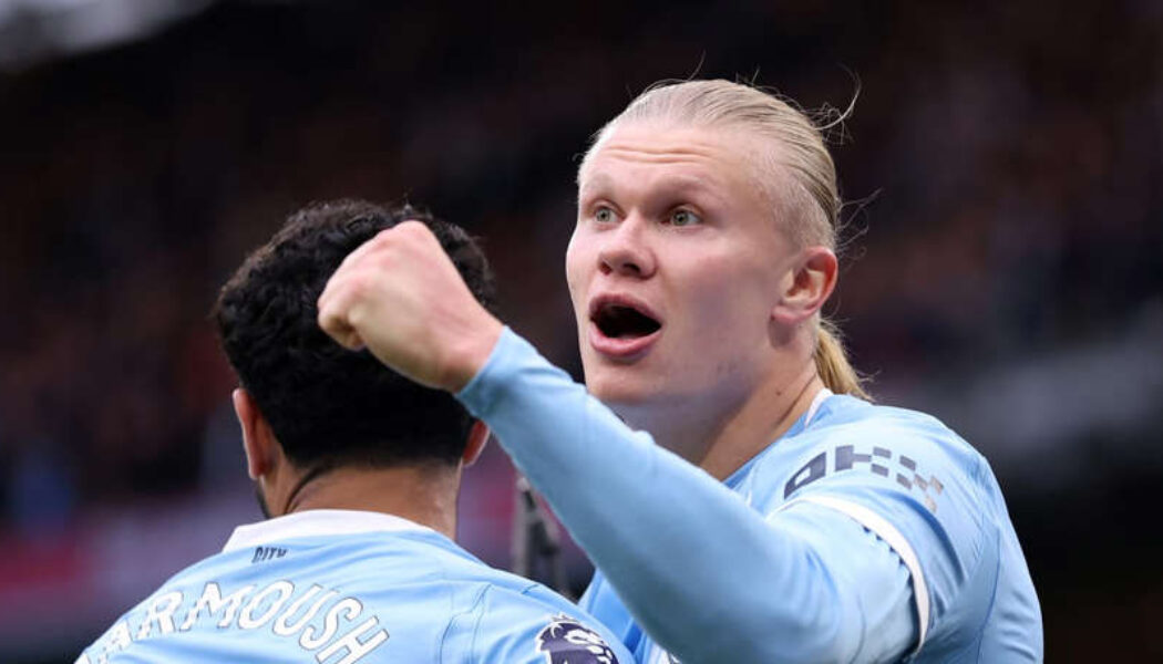 PREMIER LEAGUE : MAN CITY VS BRENTFORD – 09/05/2026 (PHOTO – HAALAND AND MARMOUSH CELEBRATE)